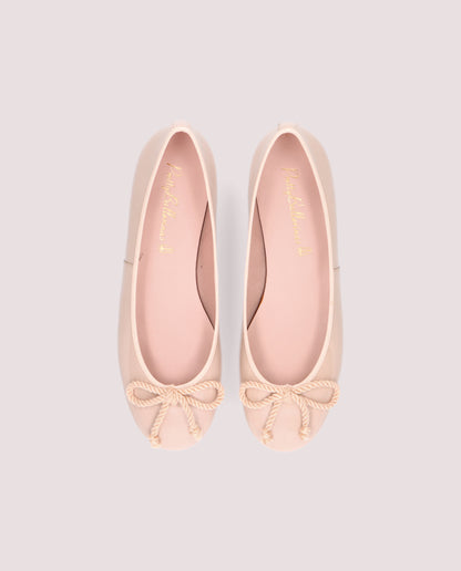 ROSARIO PATENT LEATHER BALLET FLATS IN PINK
